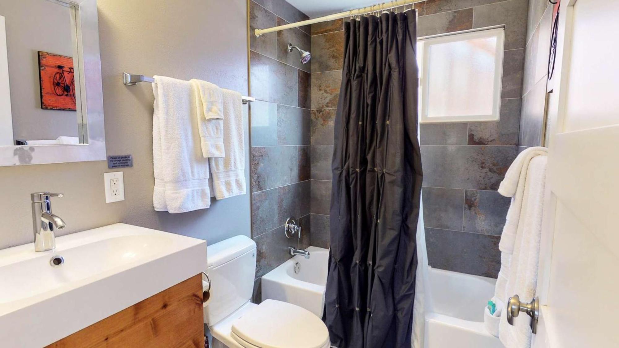 Downtown Cozy Home Base - Purple Sage 1 モアブ エクステリア 写真