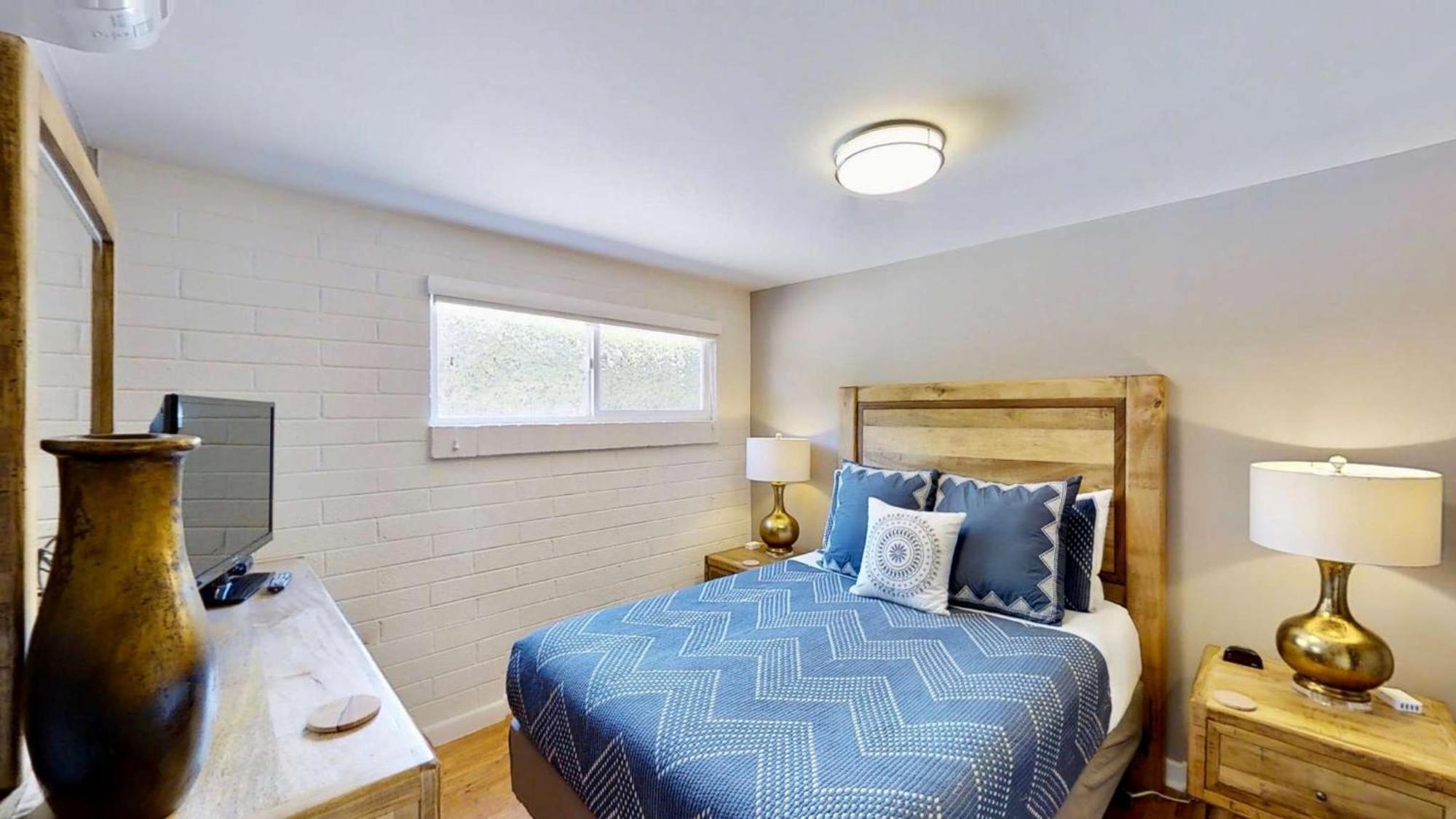 Downtown Cozy Home Base - Purple Sage 1 モアブ エクステリア 写真